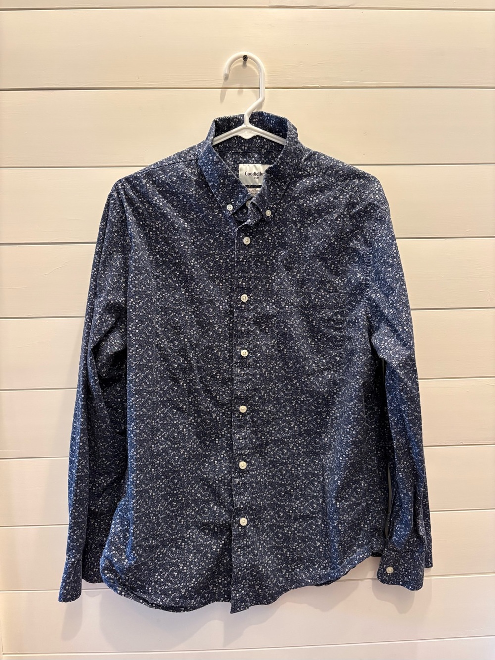 Goodfellow & Co Navy Button-Down Shirt with White Floral Print